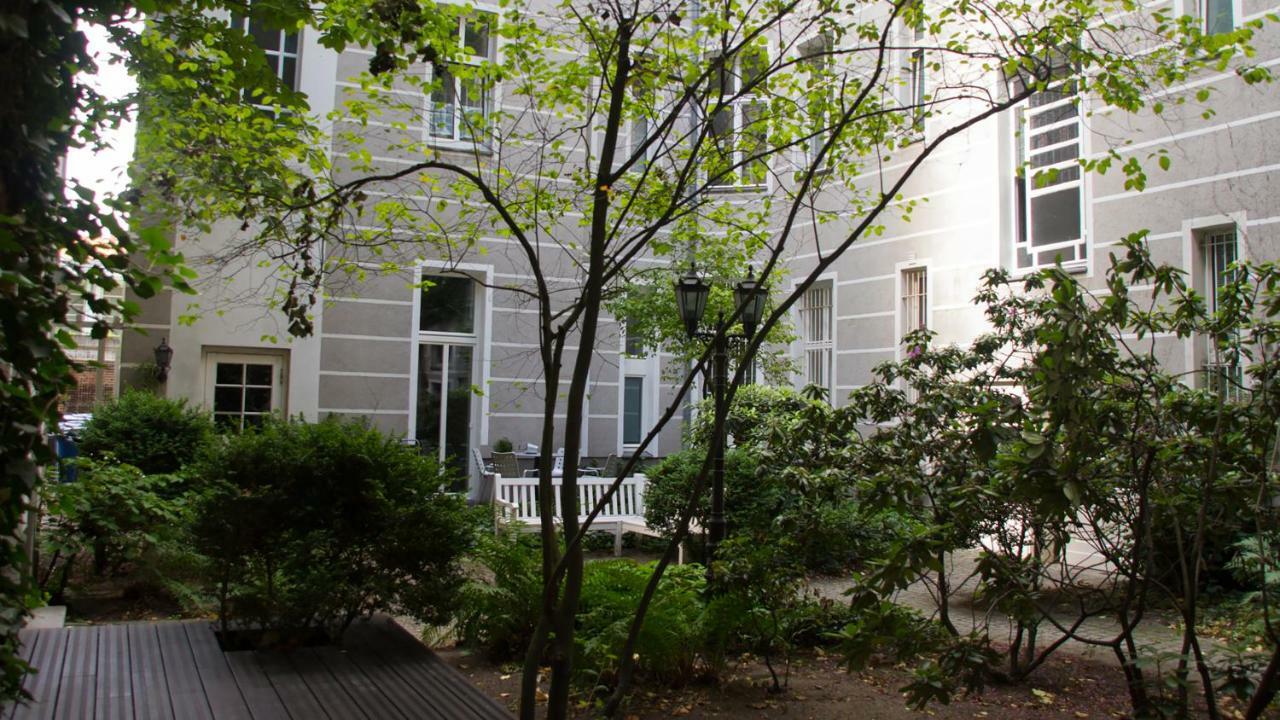City-Apartment Berlin Charlottenburg Exteriör bild